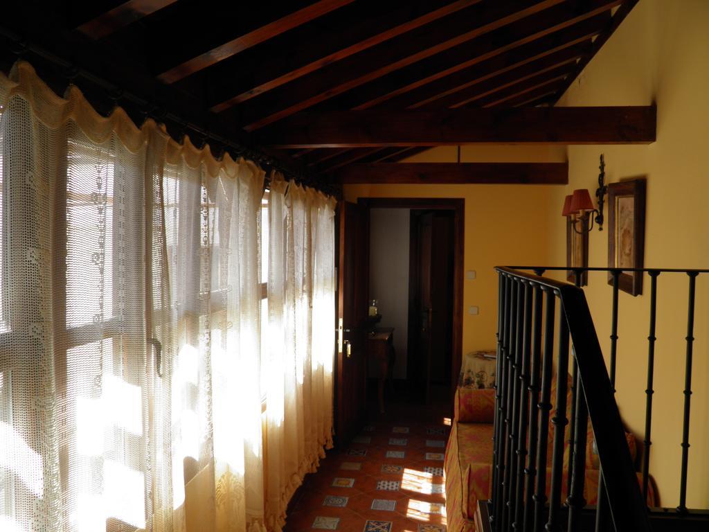Apartamentos La Columna Chinchón Zewnętrze zdjęcie