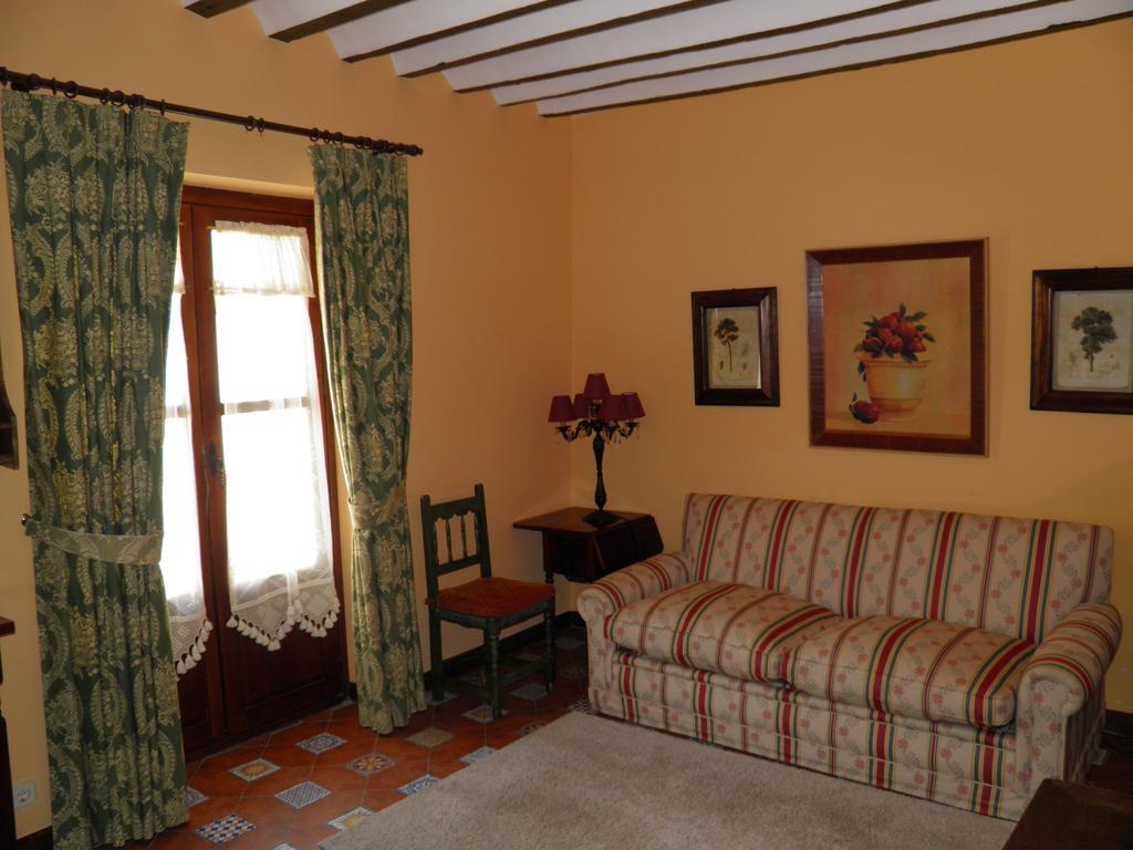Apartamentos La Columna Chinchón Zewnętrze zdjęcie