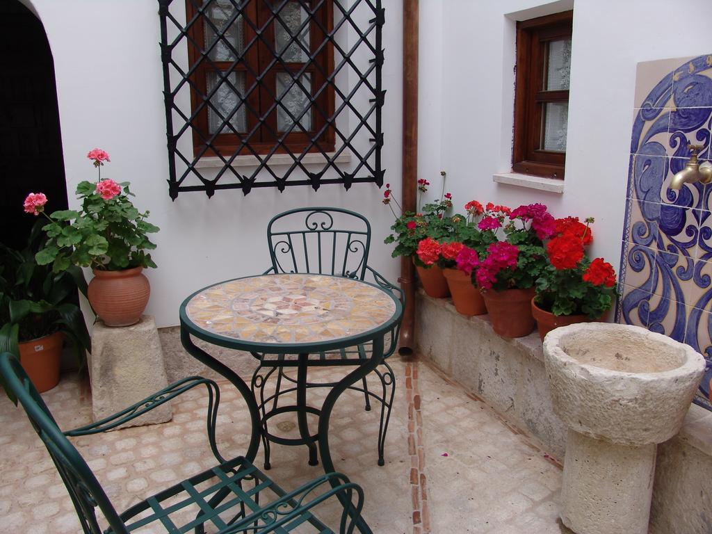 Apartamentos La Columna Chinchón Zewnętrze zdjęcie